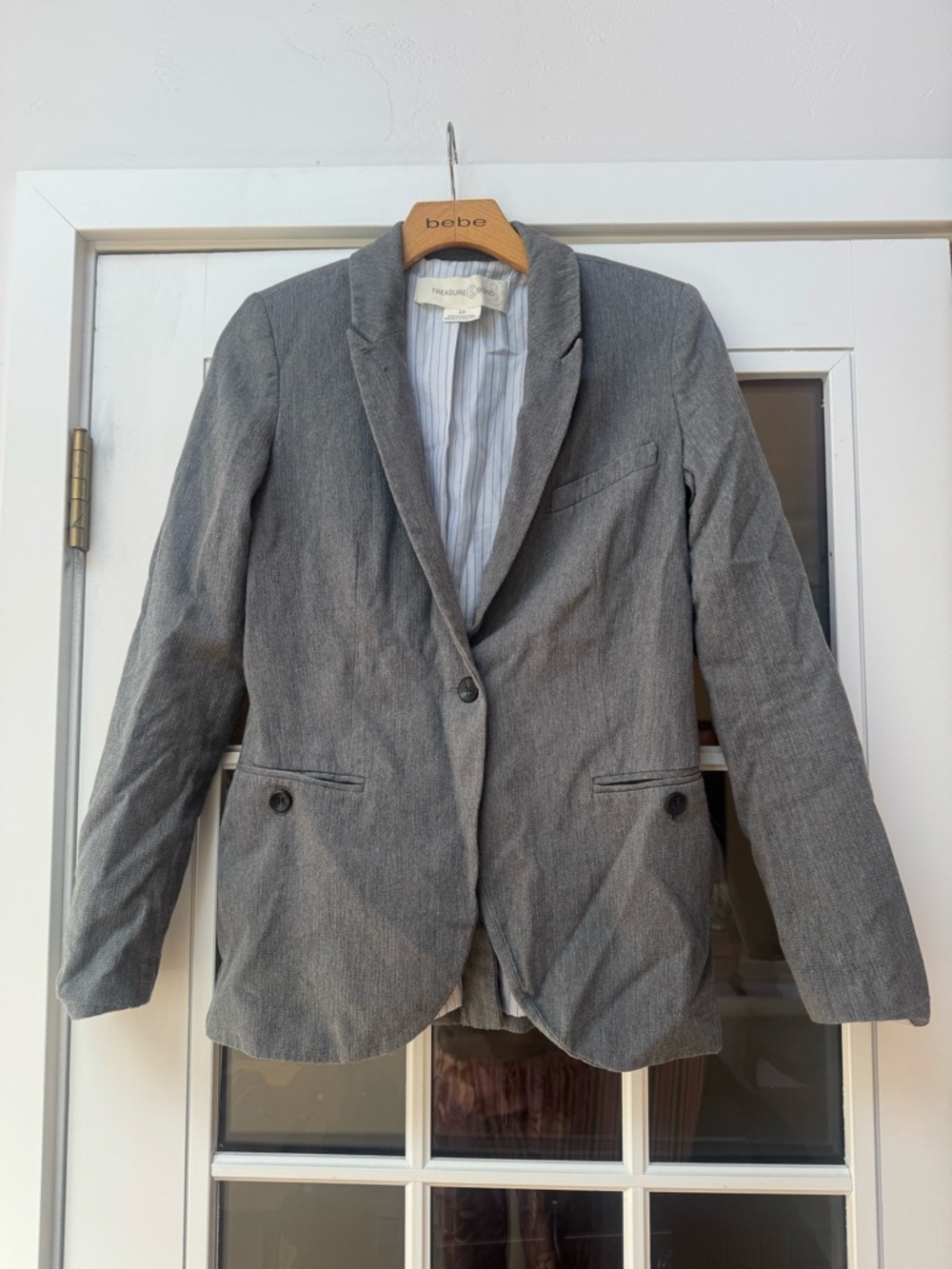 Treasure & Bond Gray Pinstripe-Lined Blazer
